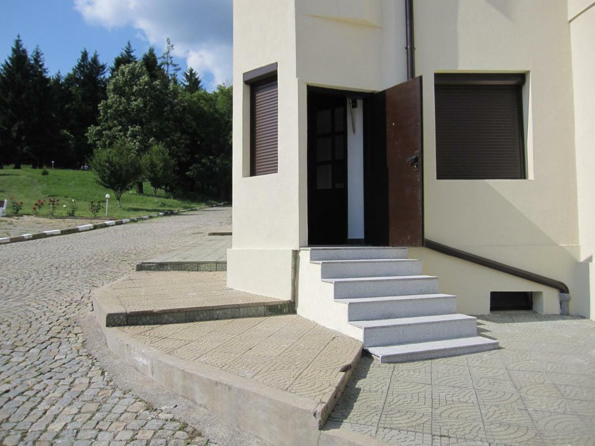 Gnezdo Studio Apart Shipka Exterior foto